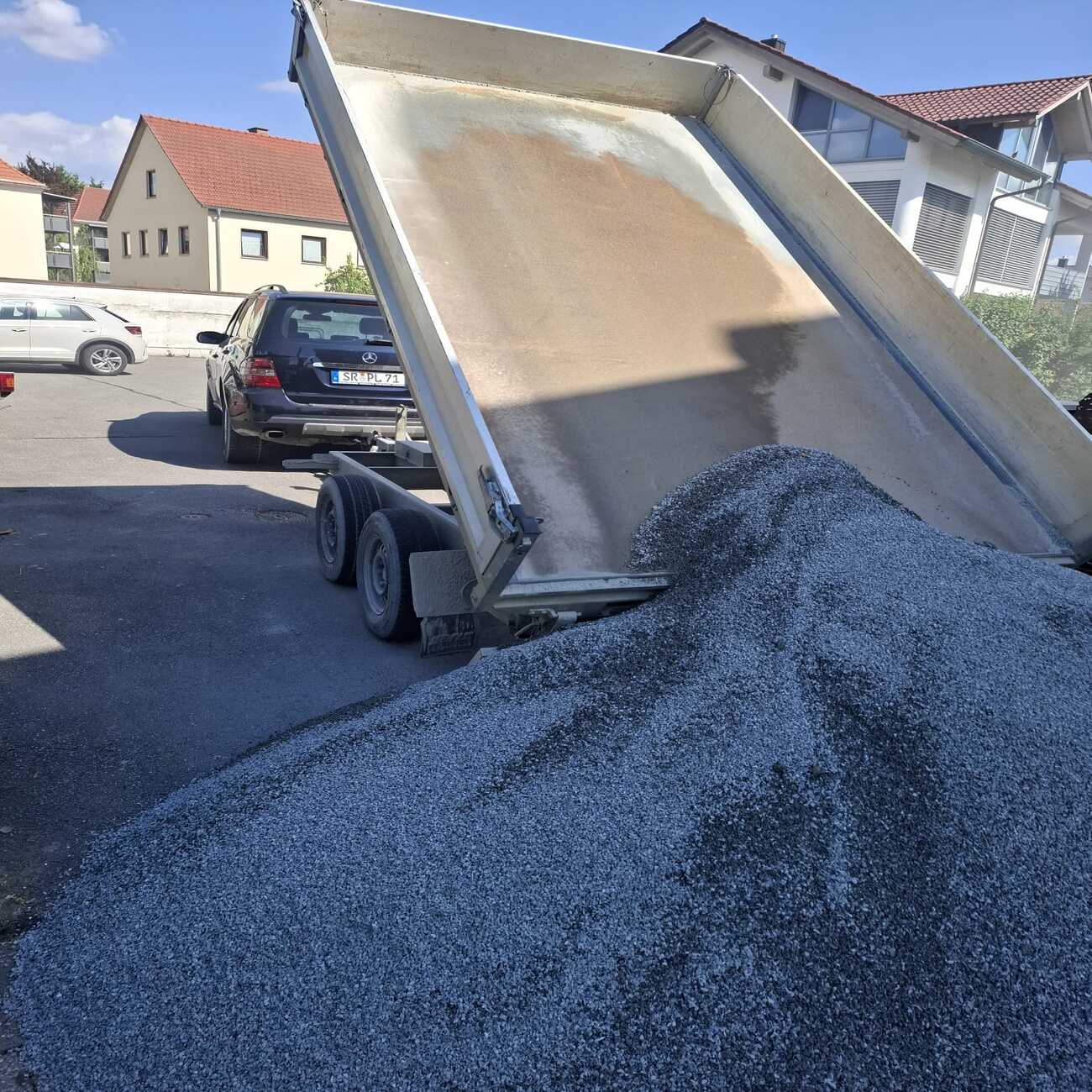 Kipptransporte von Maschinenverleih Gebhard