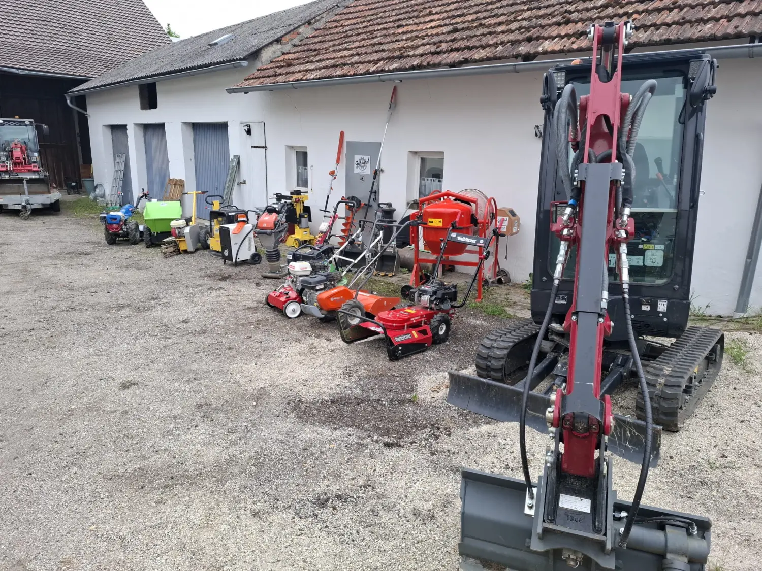 Tracktor von Maschinenverleih Gebhard