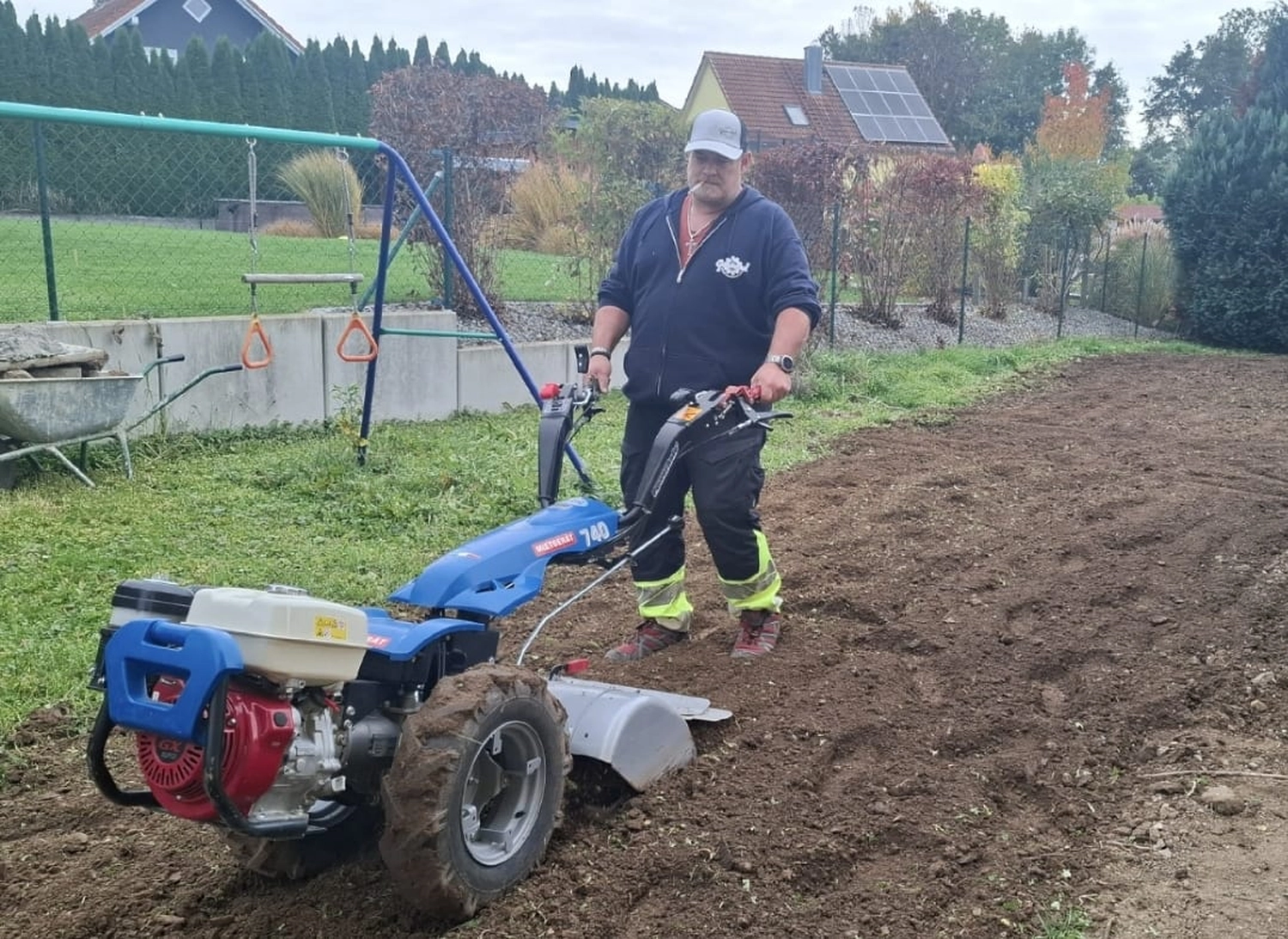Kipptransporte von Maschinenverleih Gebhard